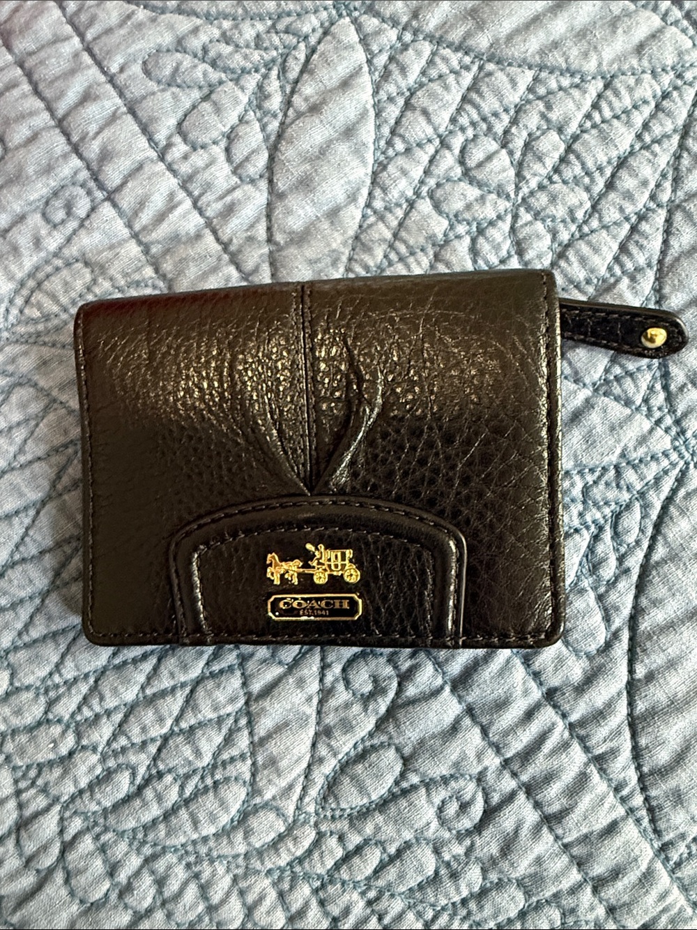 Coach Black Pebbled Leather Bifold Wallet with Horse & Carriage Logo